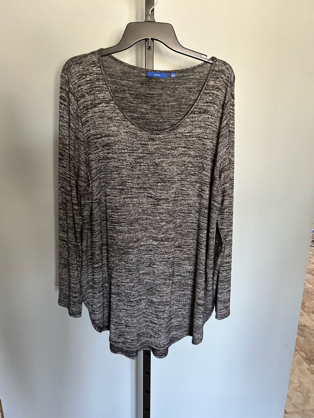 Apt. 9 Gray Marled Scoop Neck Long Sleeve Tunic
